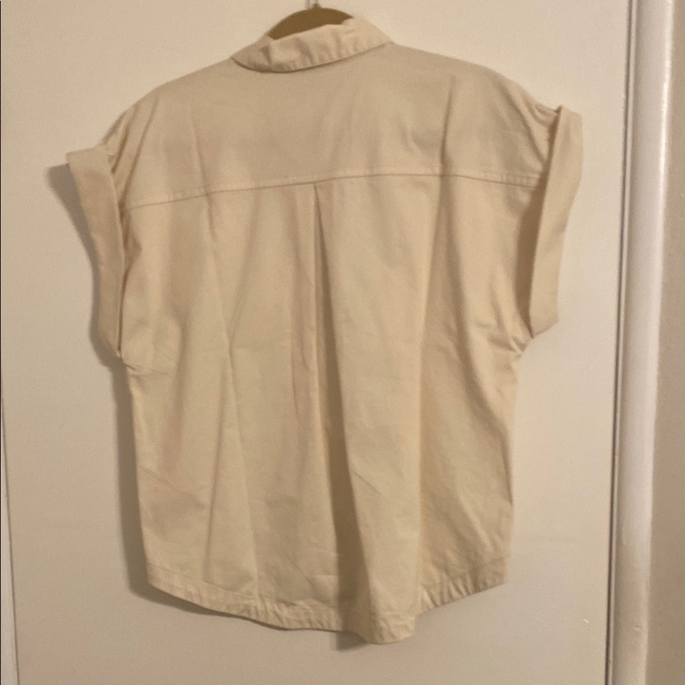 Banana Republic Women's Cream Button-Down Shirt - Picture 3 of 3
